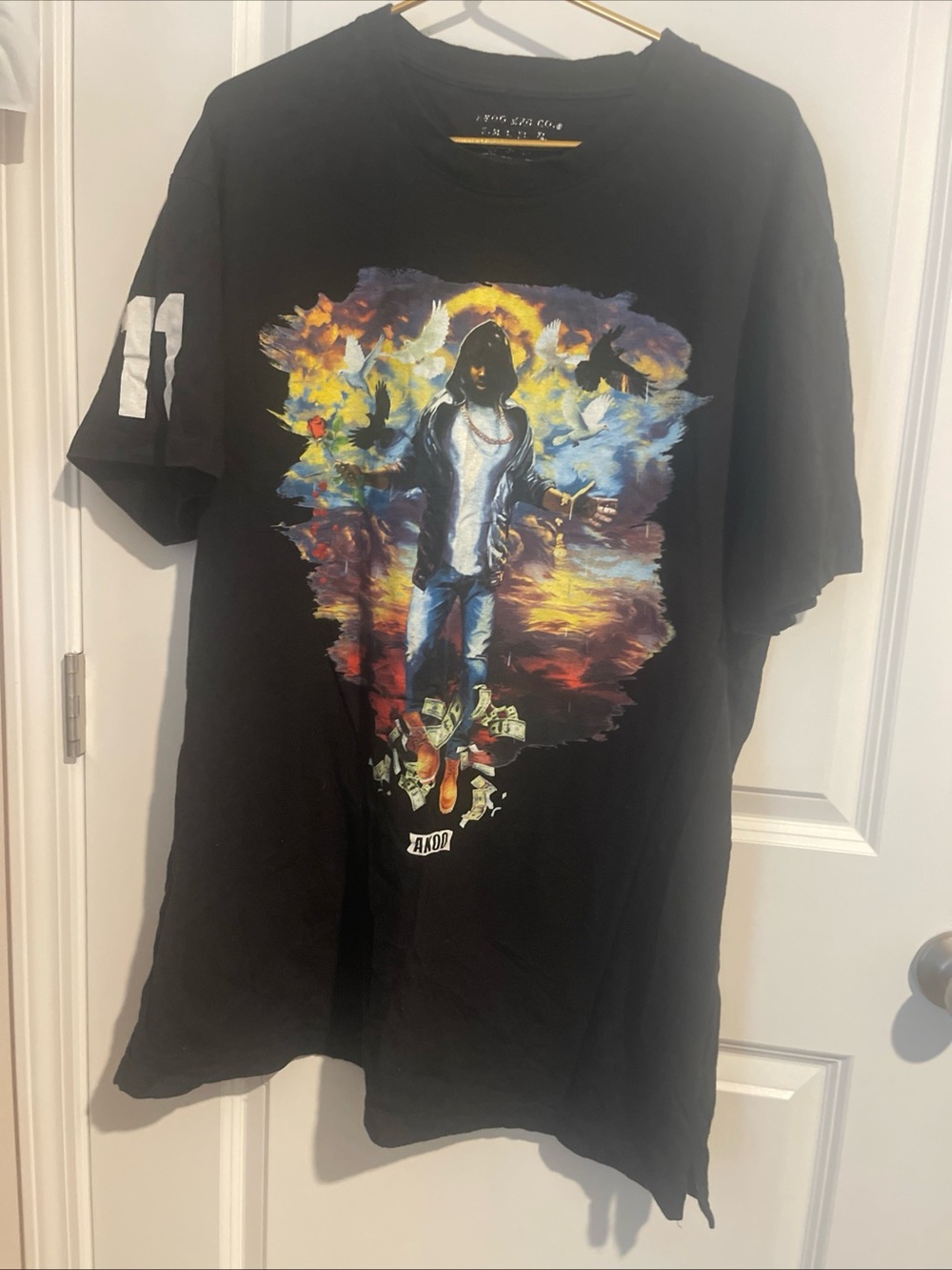 Graphic Black Tee with Colorful Hooded Figure Print Mens XL Short Sleeve